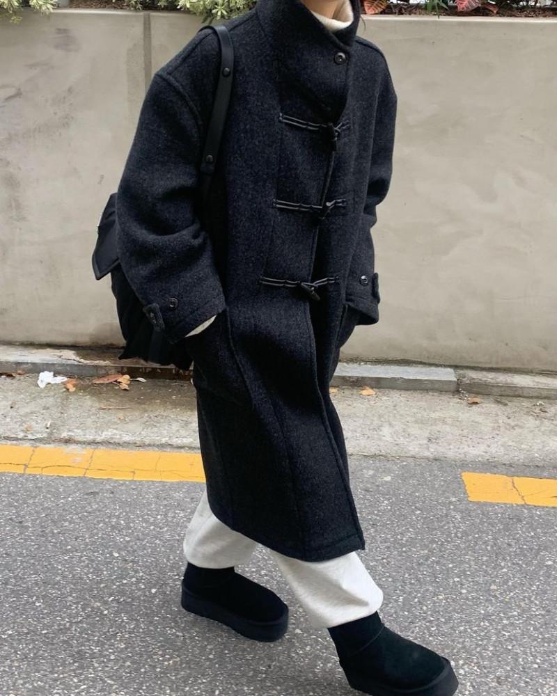 당일/ Br 브런치 노엘 코트 더플 하이넥 울 100 트윌조직 떡볶이 토글 1color