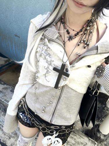 Knitted Hooded Sweater