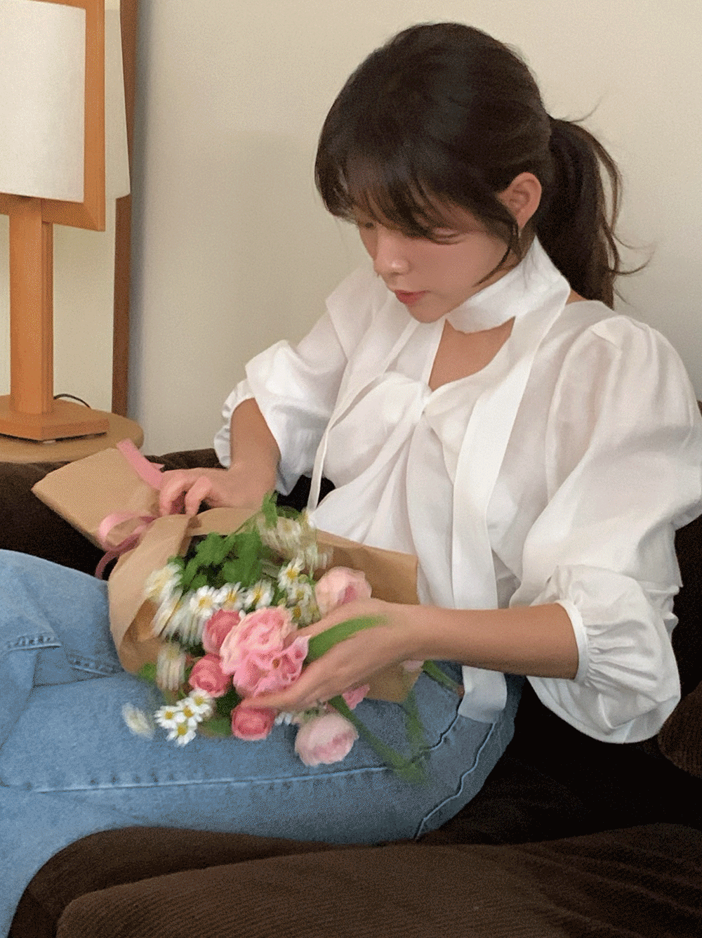 ♡봄신상/하객룩추천♡ 셔링 꼬임 타이 블라우스 (3color)