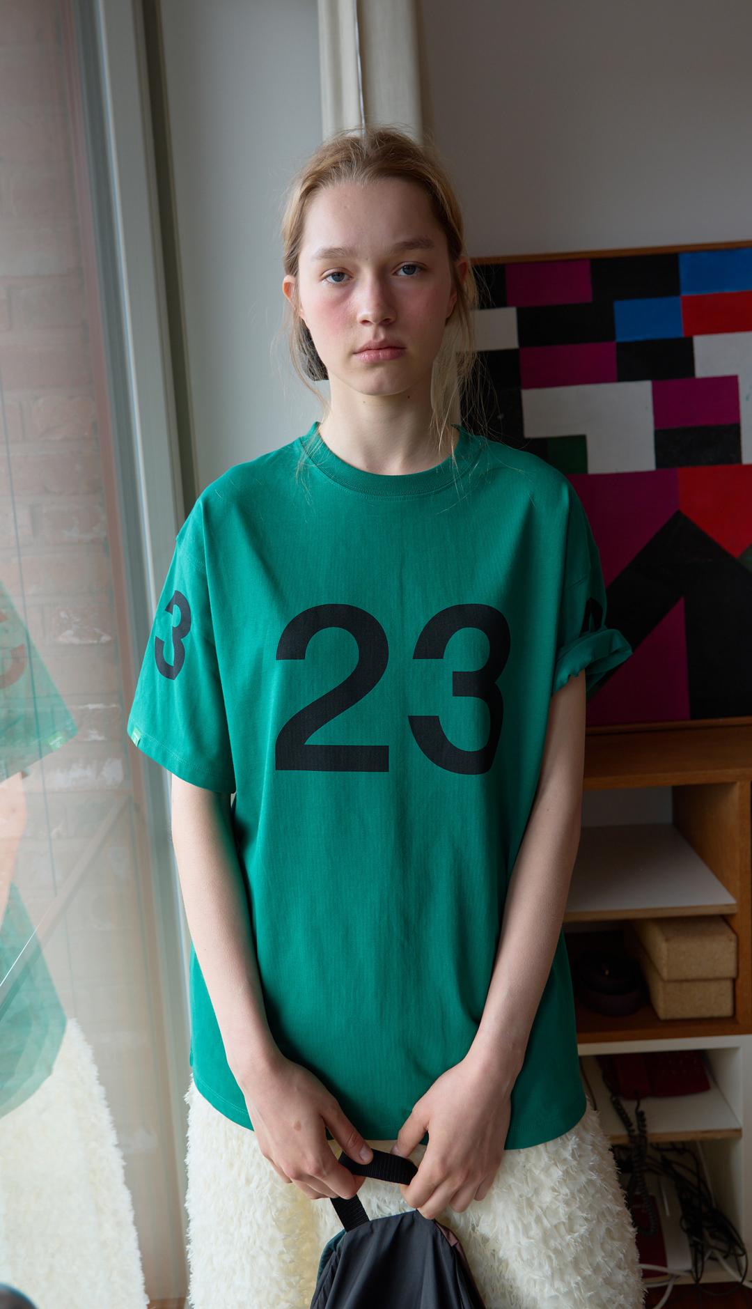 188. 23 T _ Green