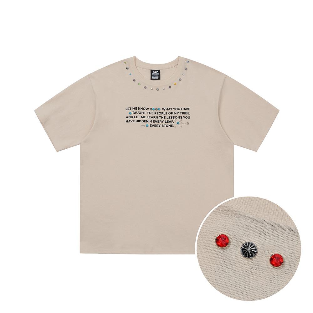 리벳 포인트 레터링 티셔츠 - 베이지