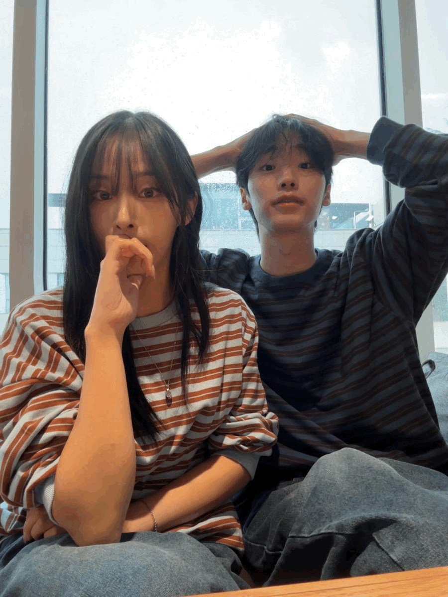 unisex 커플 코코 단가라 스트라이프 맨투맨 티셔츠