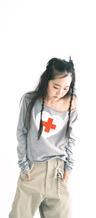 [F.E.E.S] Cherish heart cut off t-shirt (melange grey)