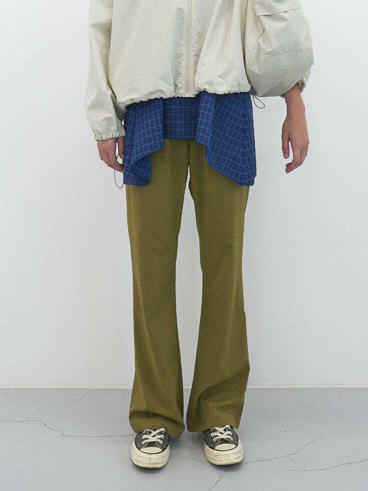 핀치 도트 밴딩 부츠컷 팬츠 (Khaki)