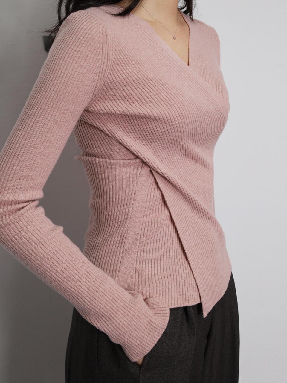 comos 1047 cross V-neck knit (pink)