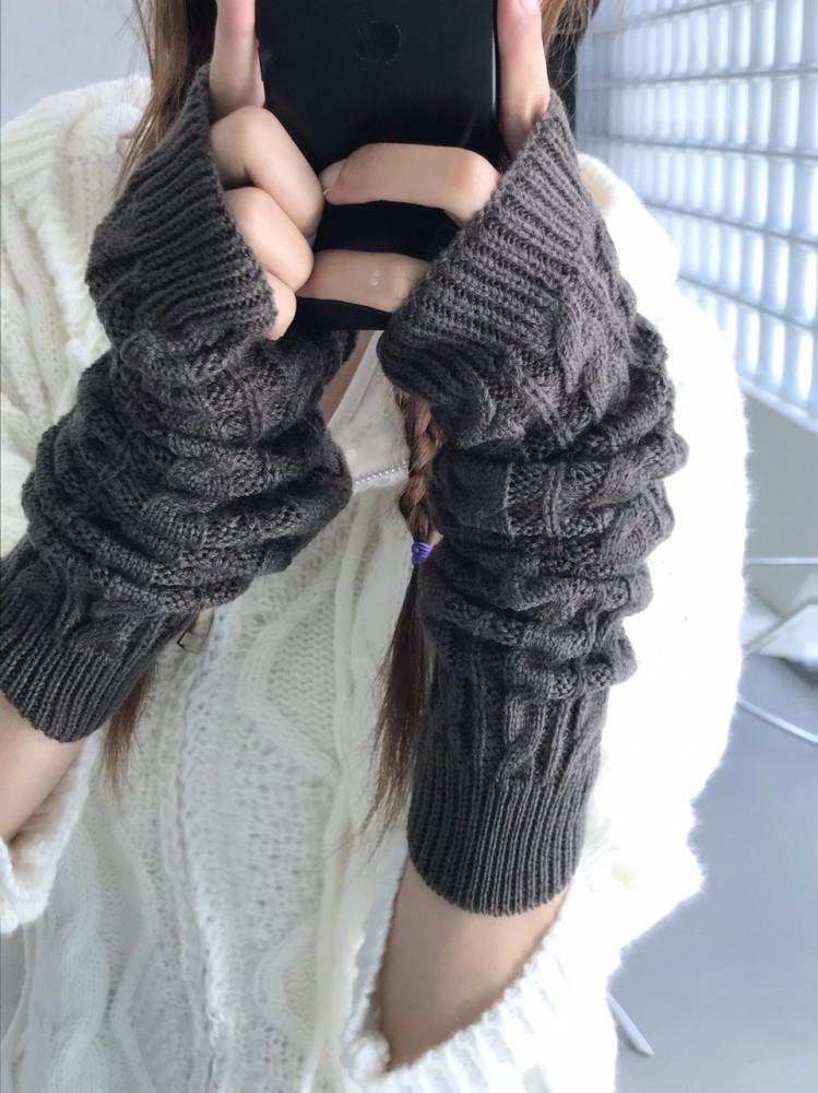 [히피디피] 롱 꽈배기 핸드워머 (3color)