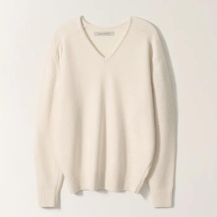 [예약주문 03/25 순차배송] Carna v-neck pullover (Clean white)