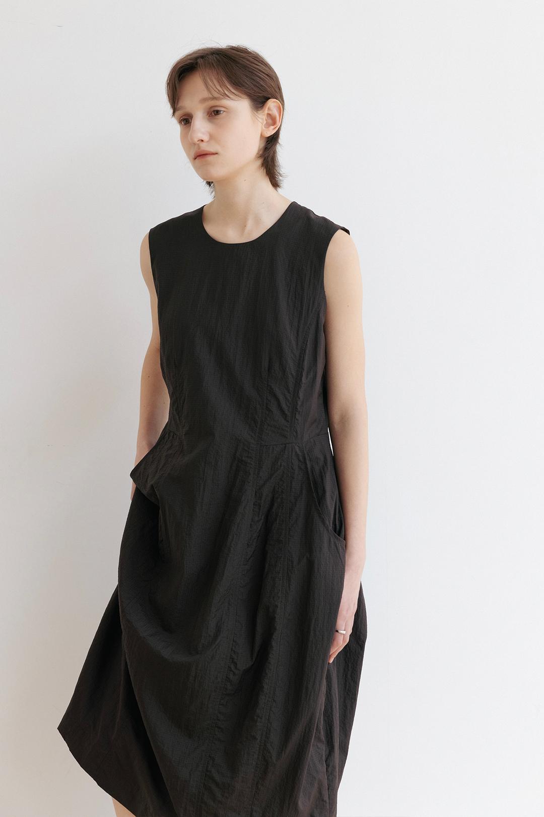 Balloon Long Dress (Dark Brown)