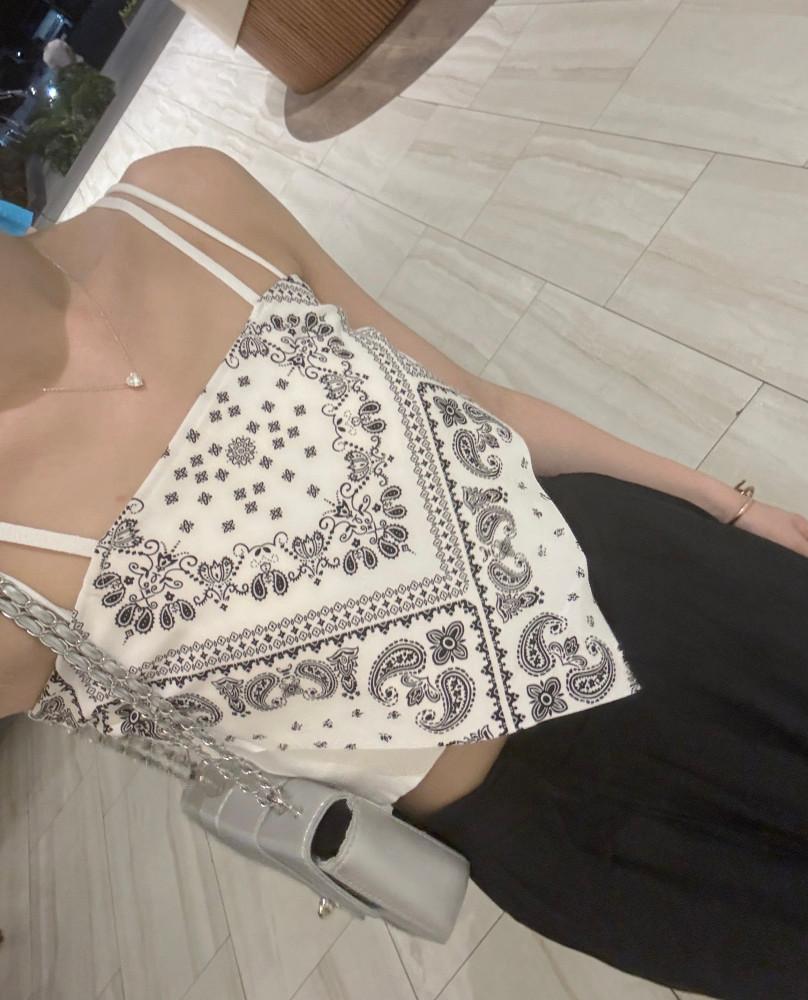 [이랑강추] 페이즐리 스카프 니트 나시