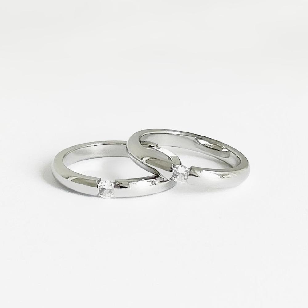 (1+1) Gauge Cubic Ring