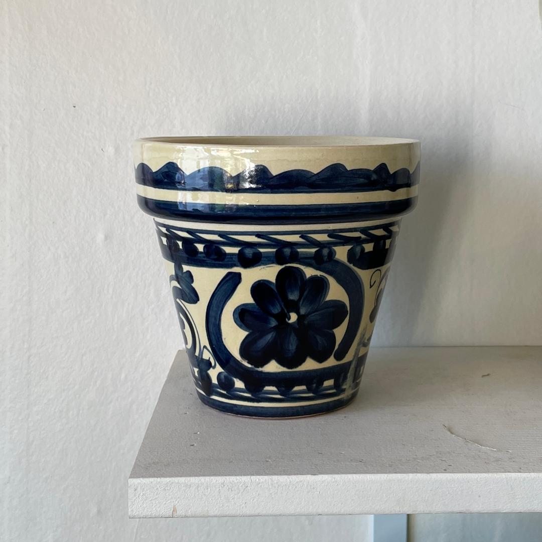 Hand Painting Pot