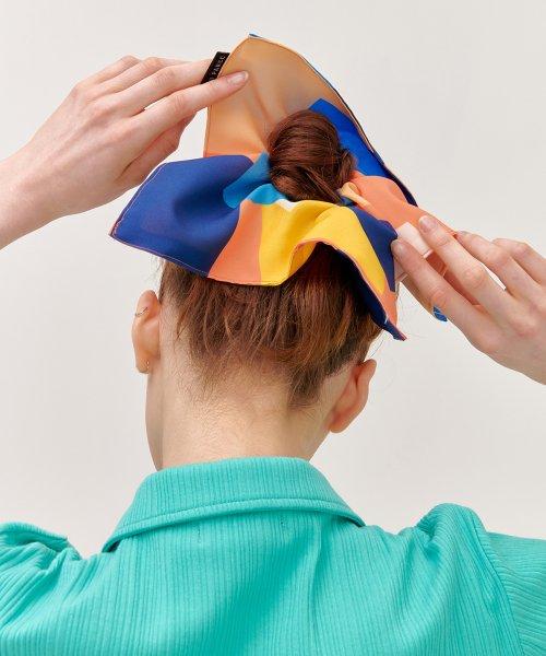 (3종 묶음) 컬러 프린트 스퀘어 스크런치