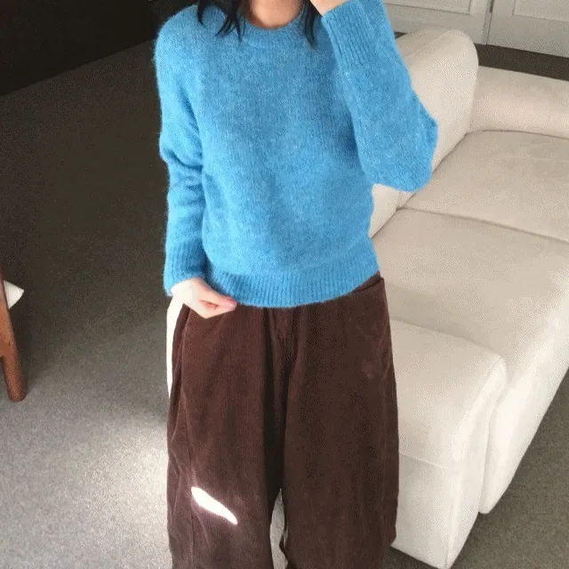 윈터 울 뽀송 라운드 니트