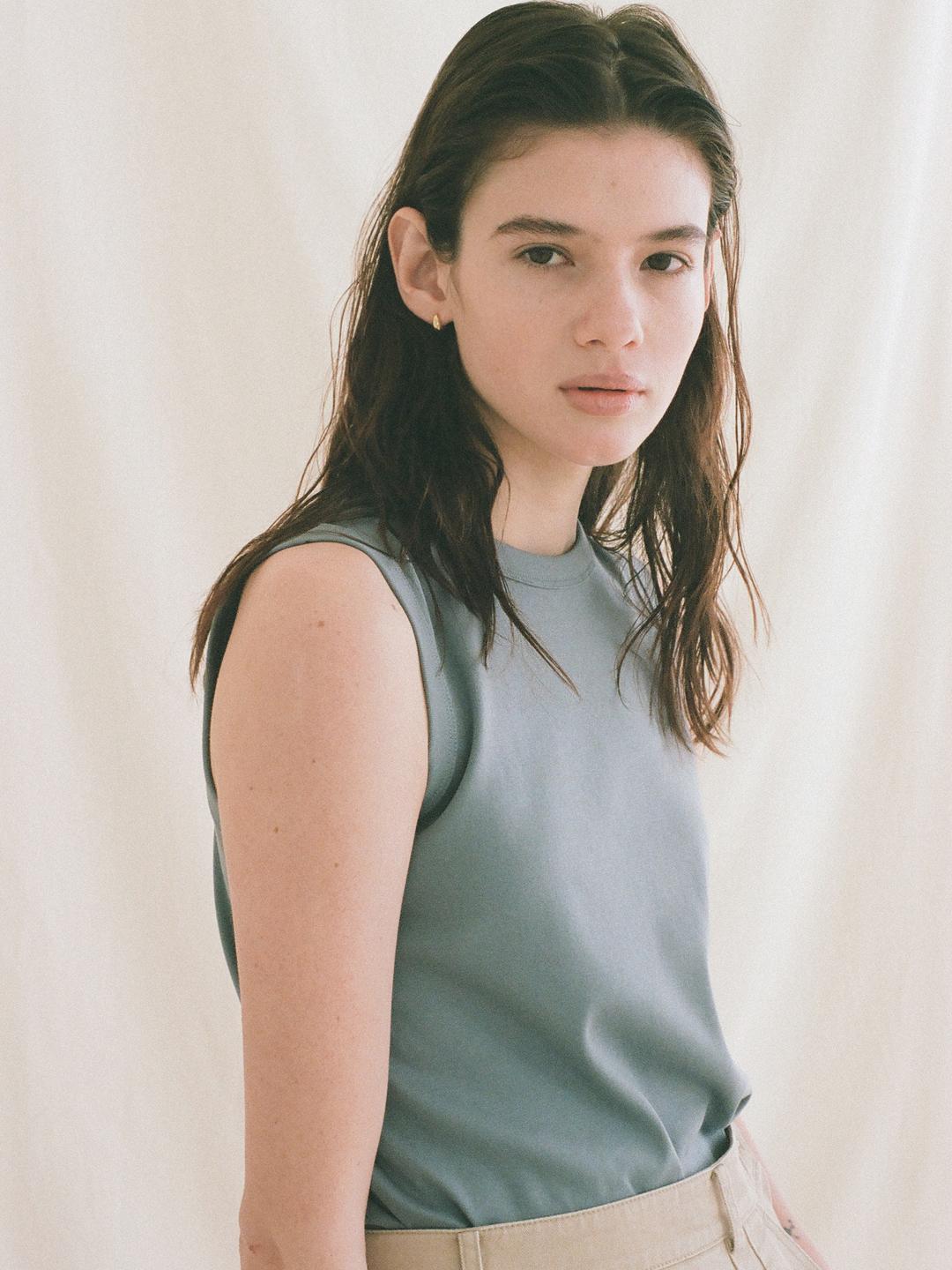 MICHELLE  COTTON SLEEVELESS [ Dusty Blue ]