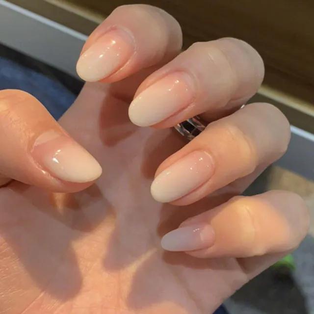 화이트 그라데이션 네일팁 오발 숏 투명 네일
