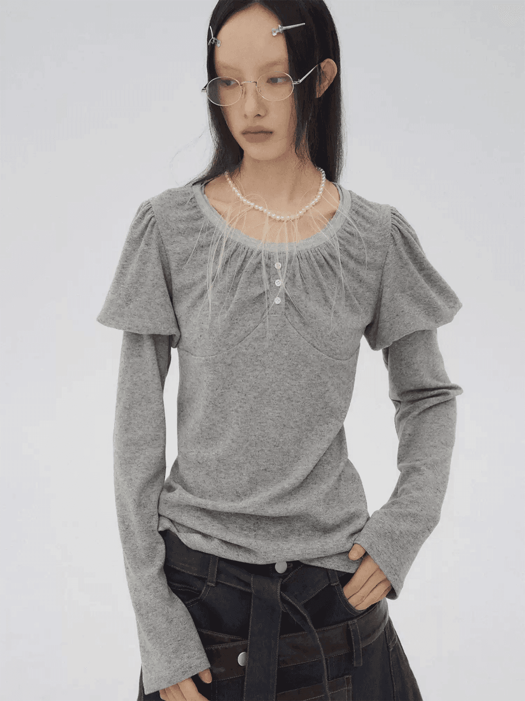 Fake two-piece shirring sleeve top