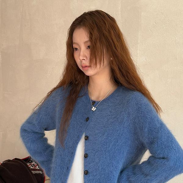 Round-necked fur knit cardigan