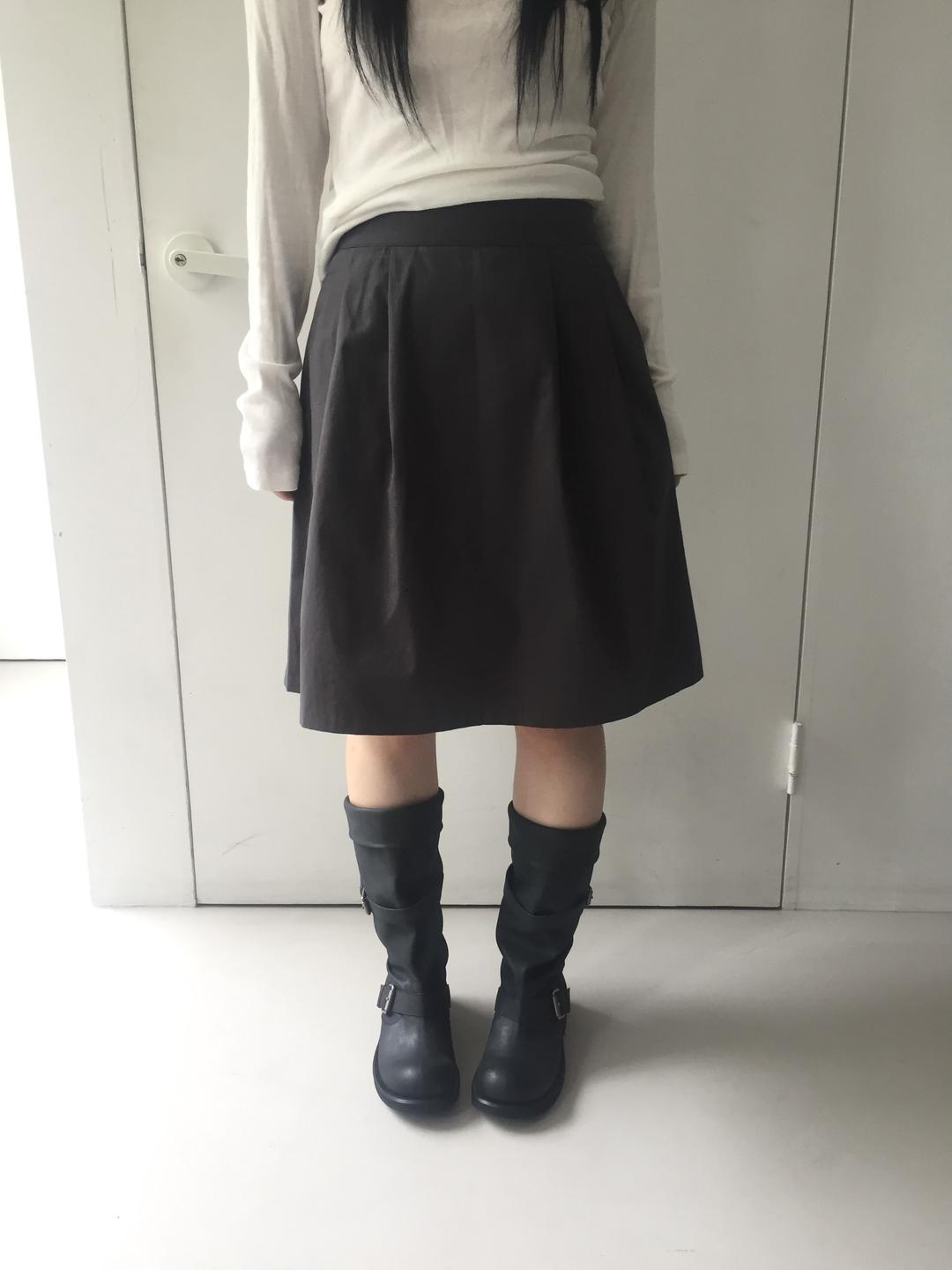 basic tuck skirt (2c)