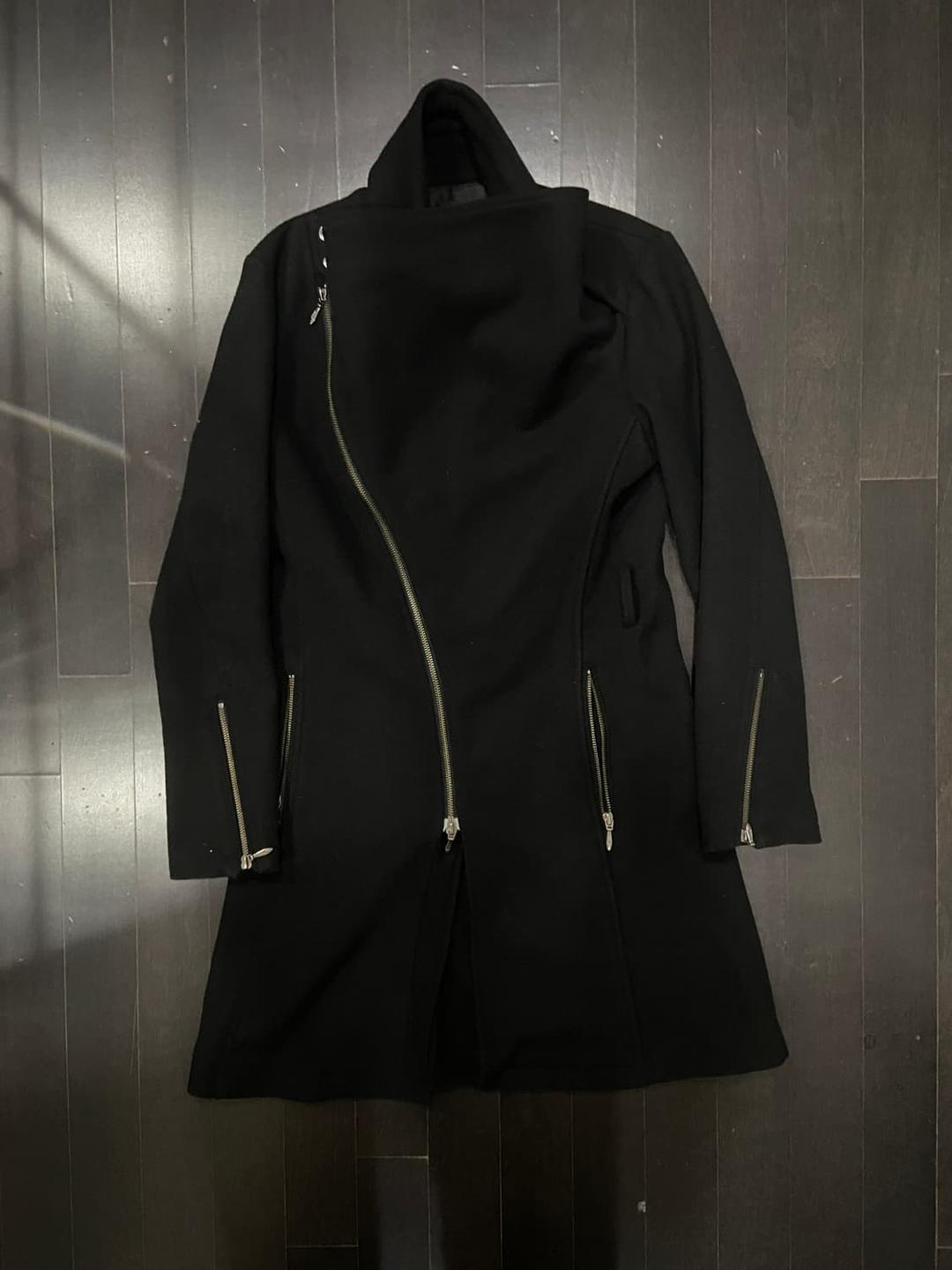 tornado mart 사선지퍼 숏코트 | 후루츠패밀리