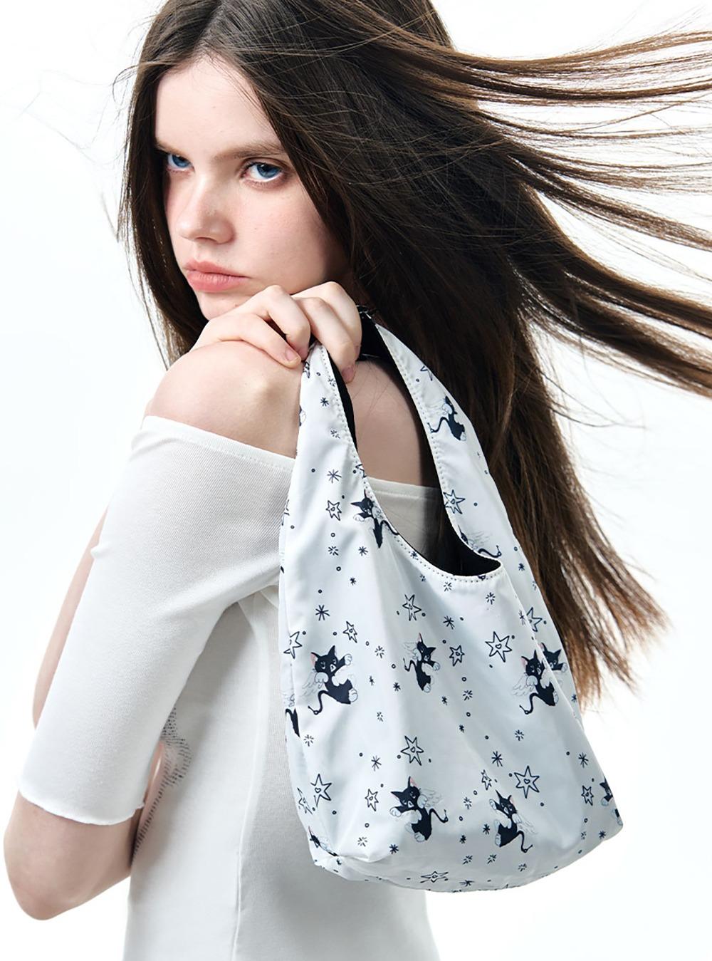 Flying Cat Shoulder Bag (2color)