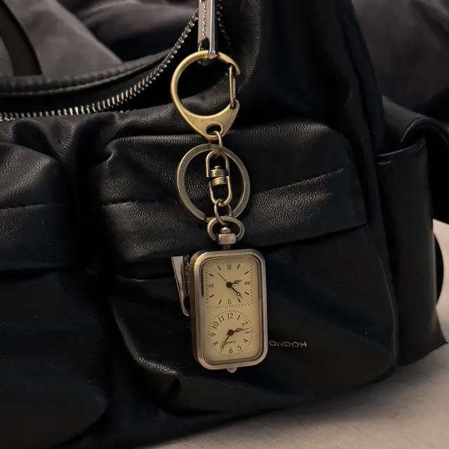[old classic watch] 낡고 오래된 할아버지 시계 키링