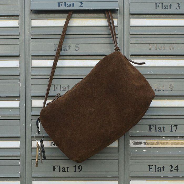 SUEDE CARAMEL BOX BAG_BROWN_LC257BA06BR