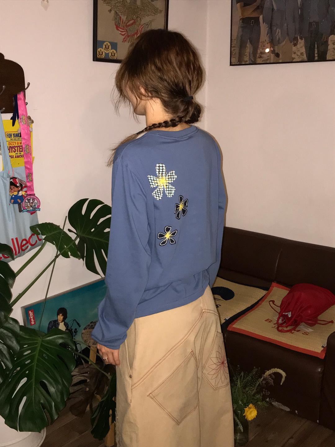 Flower Collector Long Sleeve _ Sky Blue