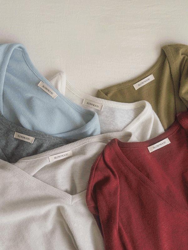 슬로우앤드 #SLOWMADE. 베른 여리핏 딥브이넥 니트 - 6 color