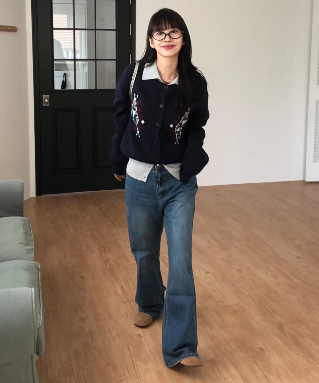 몽돌 내추럴 세미 부츠컷 데님 진 블루 MDPT059DBLUE