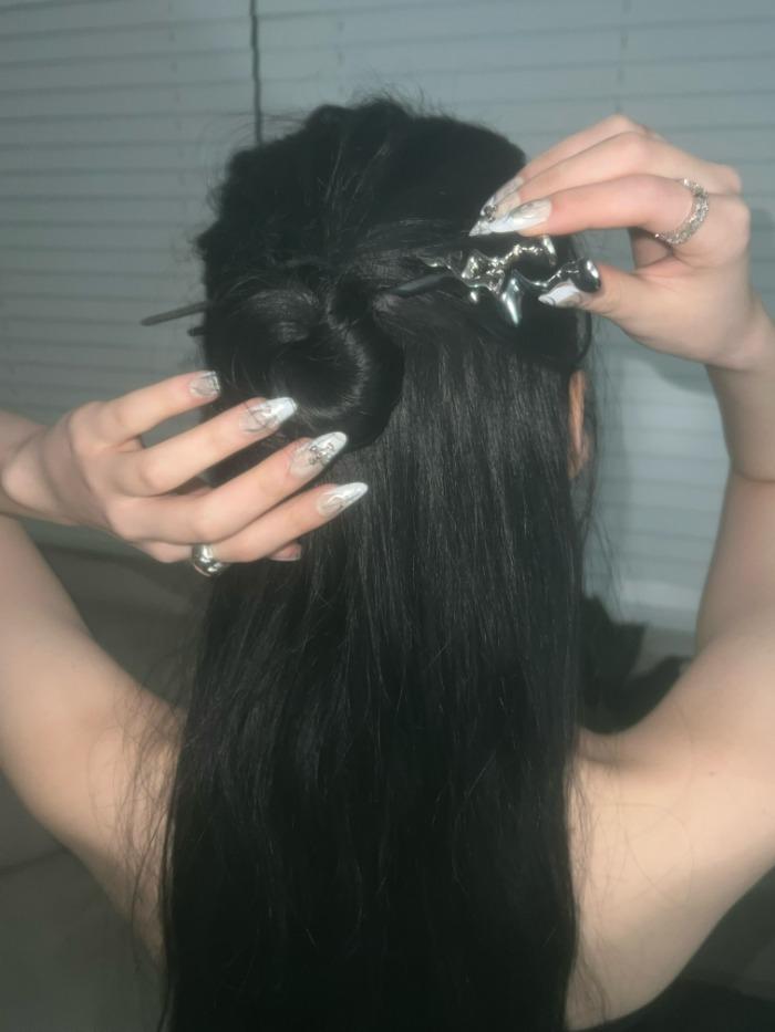 온더넥스트페이지 Silver Oriental Hairpin (비녀)