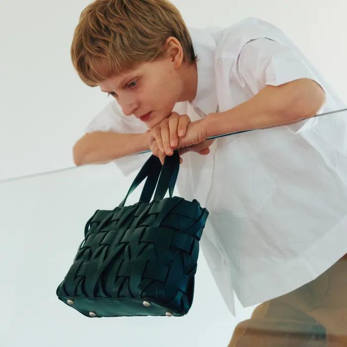 [이너 파우치/스트랩 포함] 핸드메이드 위빙 2way 토트 백 l 블랙 l B11-1