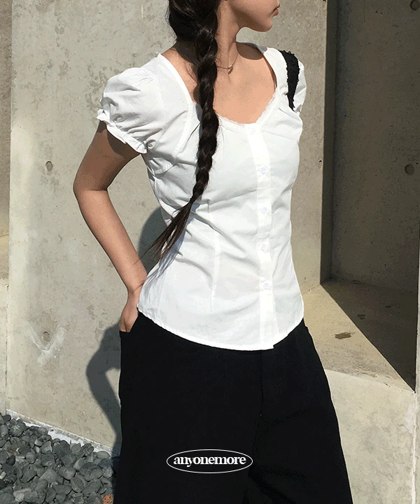 [여름🍧]와드 코튼 레이스 퍼프 반팔 블라우스