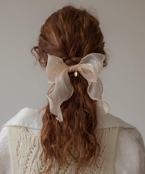 Salmon organza ruffle ribbon hairpin
