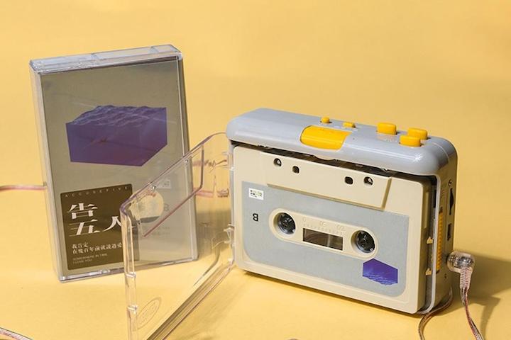 [해외] 추억의 레트로 투명 카세트테이프 플레이어 + 투명이어폰 세트