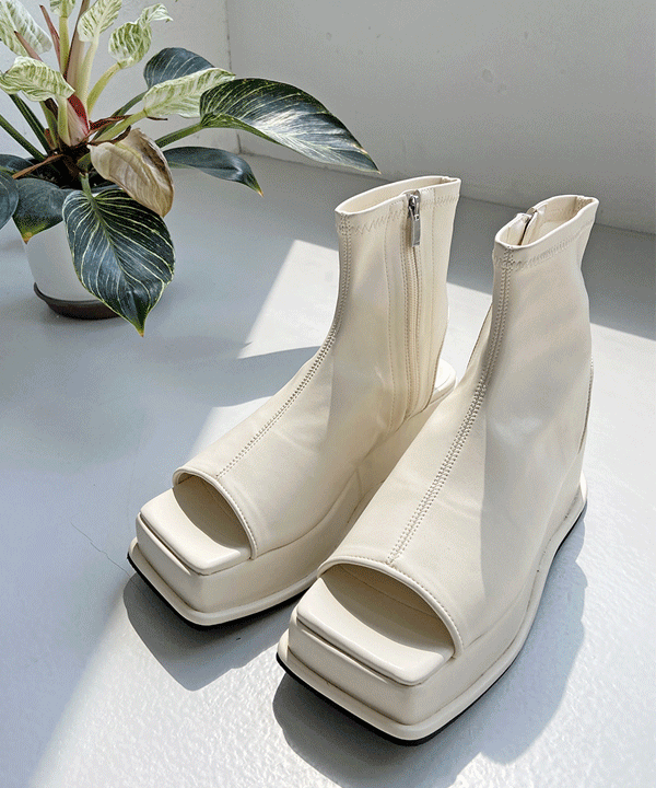 토오픈 가죽 미들 앵클 부츠 워커 통굽 샌들 (6.5cm)