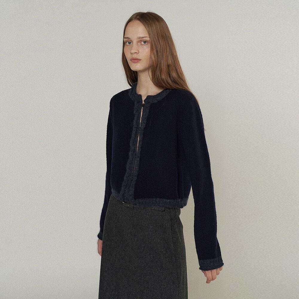 Teddy Boucle Cardigan in Navy