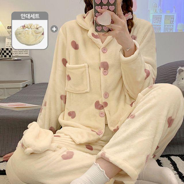 [당일출고] 오버핏 극세사 허그미 수면잠옷 안대세트