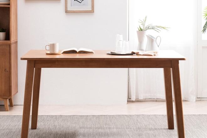 [할인쿠폰] 헤나 고무나무 원목 4인용 식탁 테이블