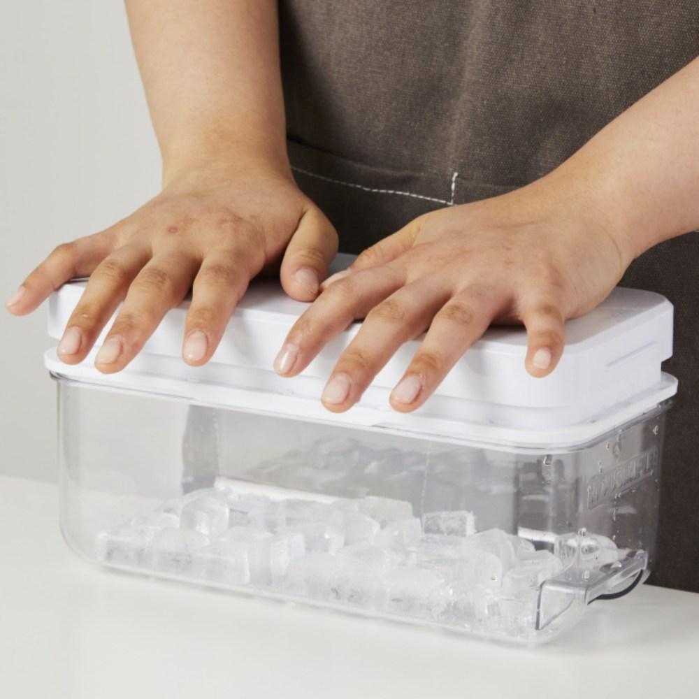 하우심플 눌러 빼는 스택 푸쉬 실리콘 얼음트레이 얼음틀 얼음통 얼음보관통