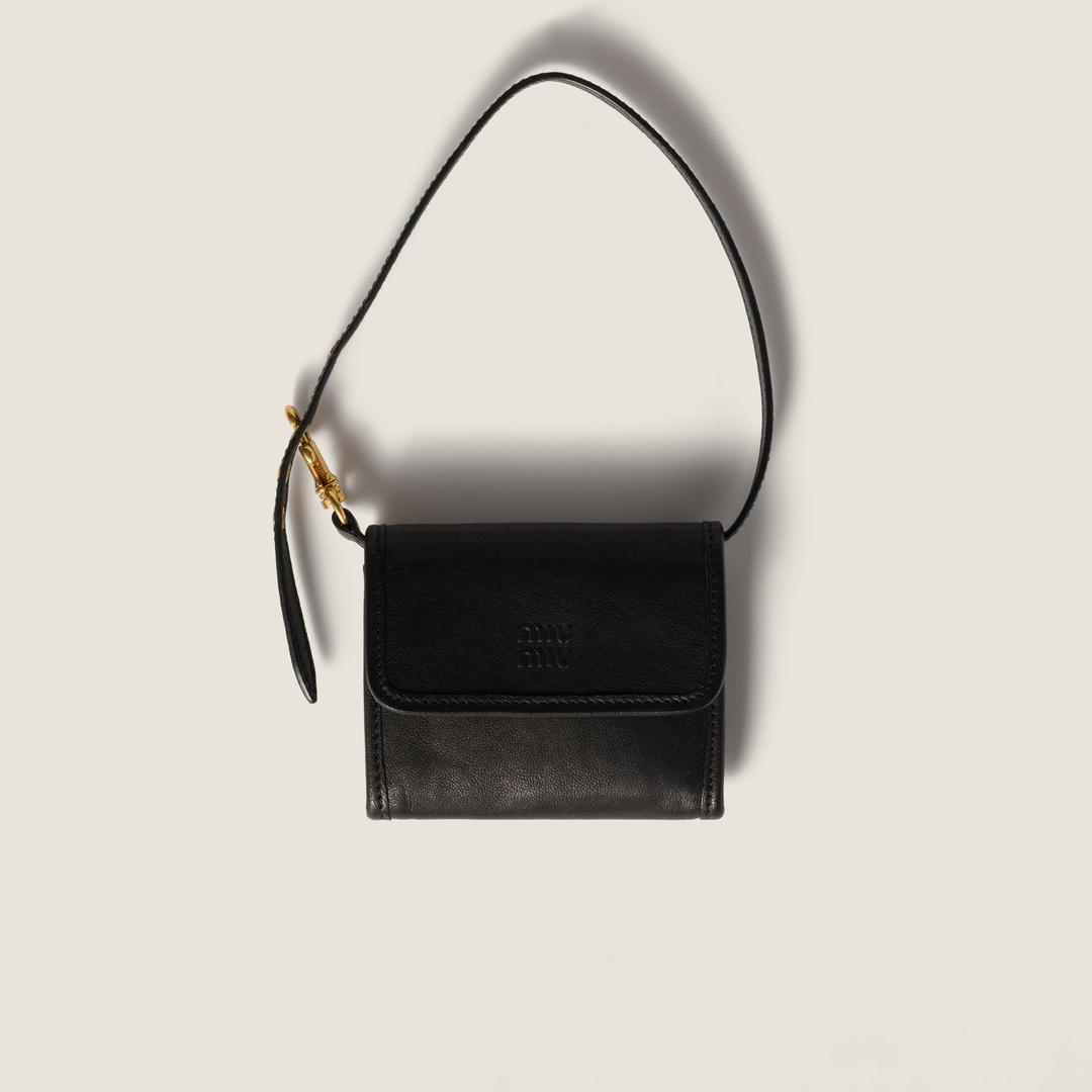 나파 가죽 숄더 스트랩 지갑