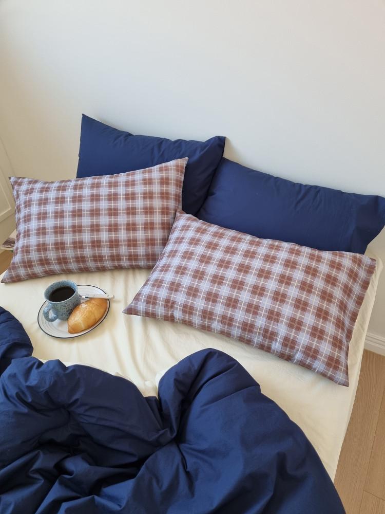 초콜릿 체크 베개커버