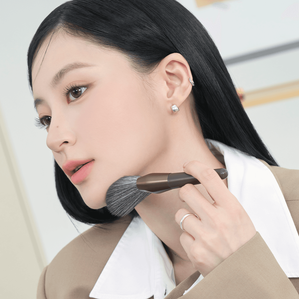 롬앤 베러 댄 컨투어 브러쉬