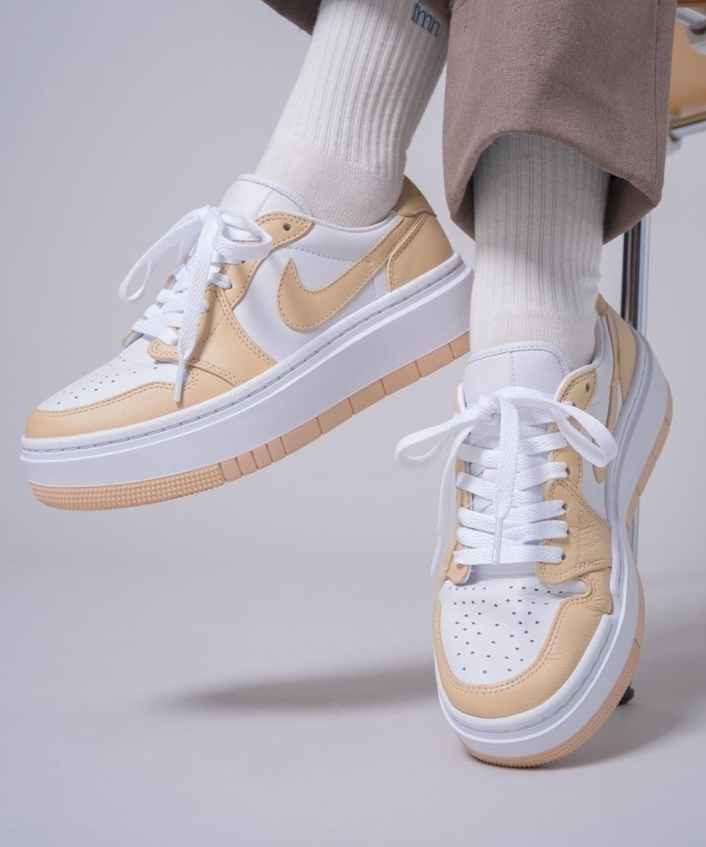 나이키 우먼즈 에어 조던 1 플랫폼 엘리베이트 로우 베이지 화이트 오닉스 DH7004-102 W AIR JORDAN 1 LV8D