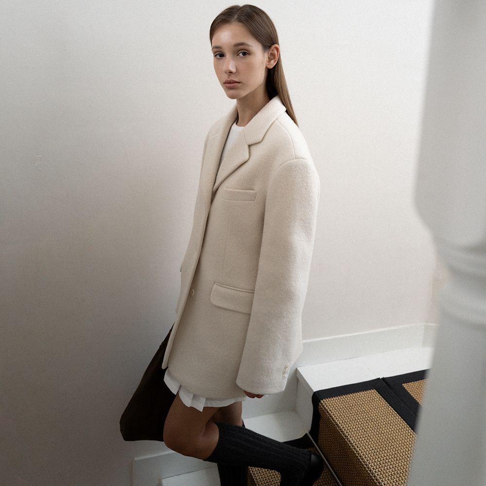 [5th ivory 12/11 예약 발송] Phamee alpaca blazer half coat (2 color)