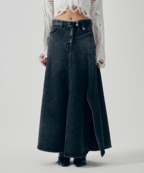 Panel Line Denim Flare Skirt [ Black ]