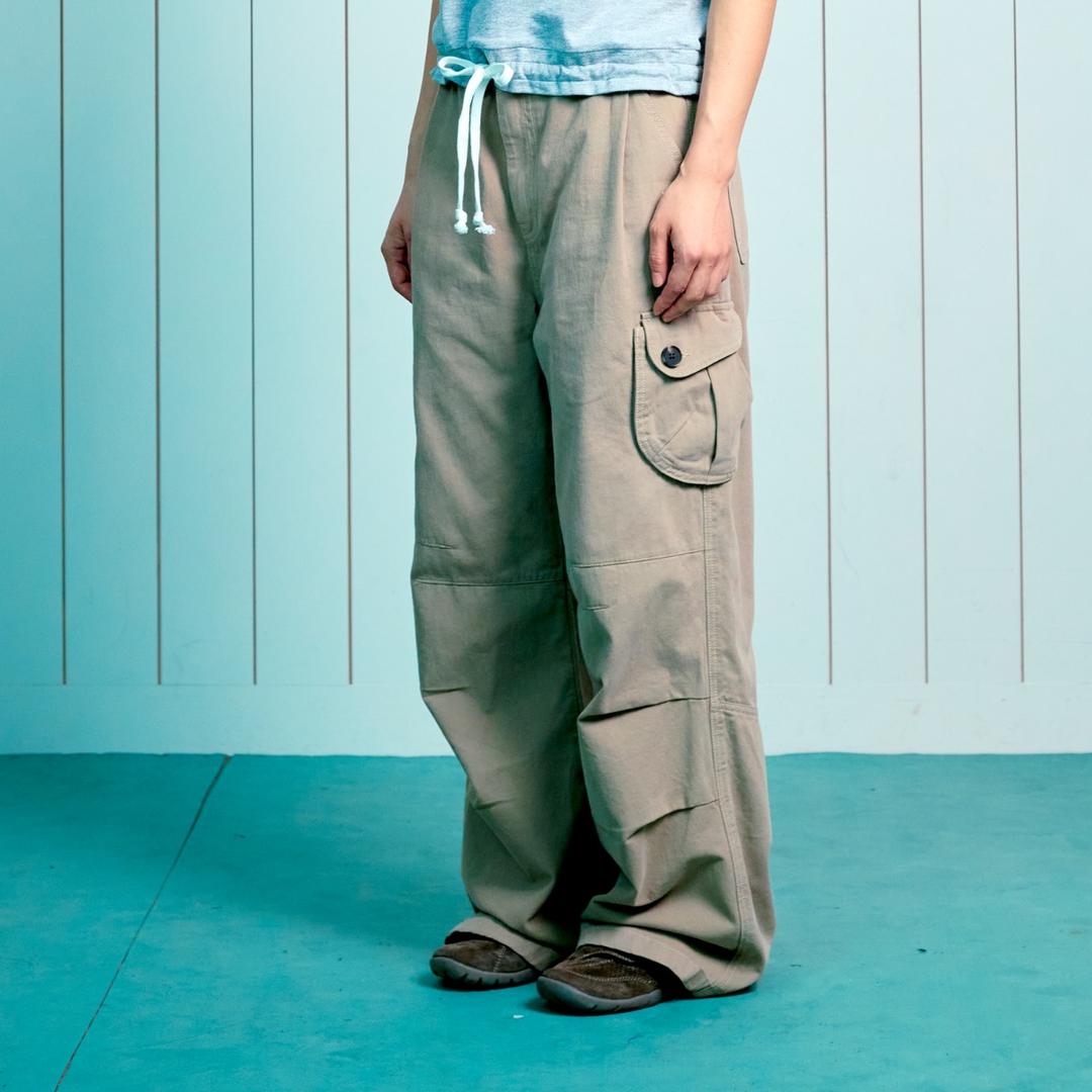 TCM pleated cargo pants (beige)