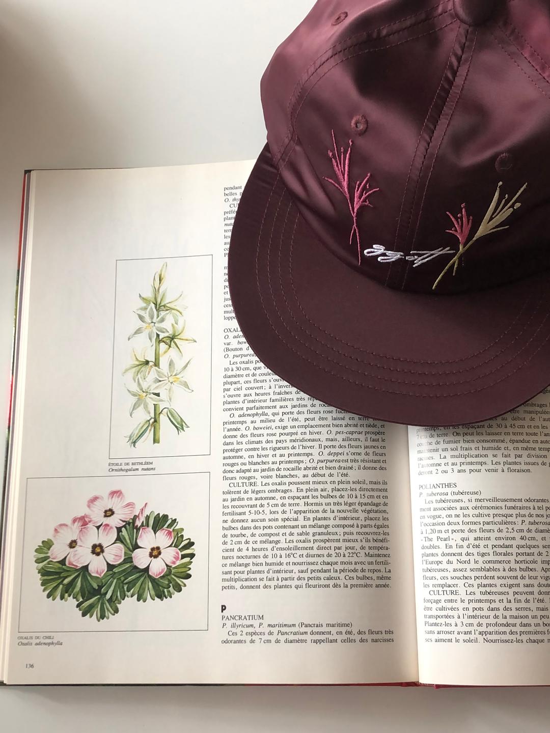 Guma _ Satin cap(Burgundy)