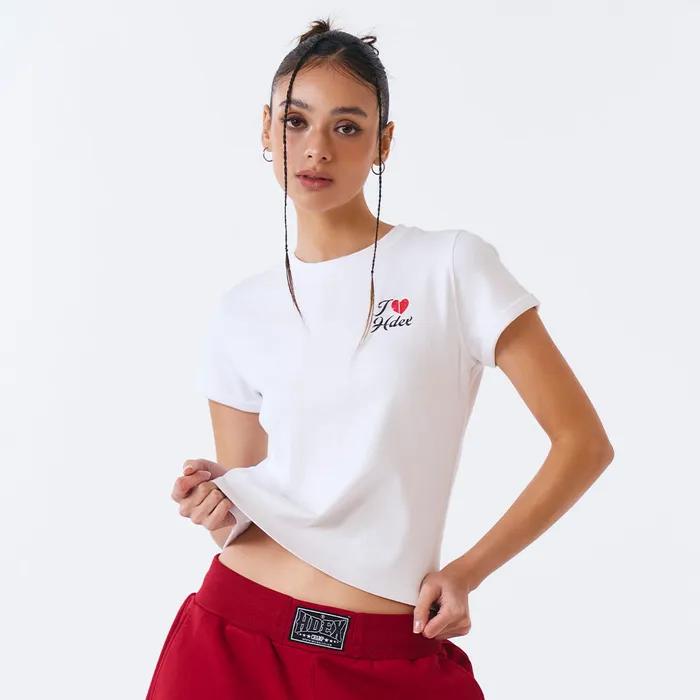 우먼스 라운드 하트 슬림핏 숏 슬리브 (White)