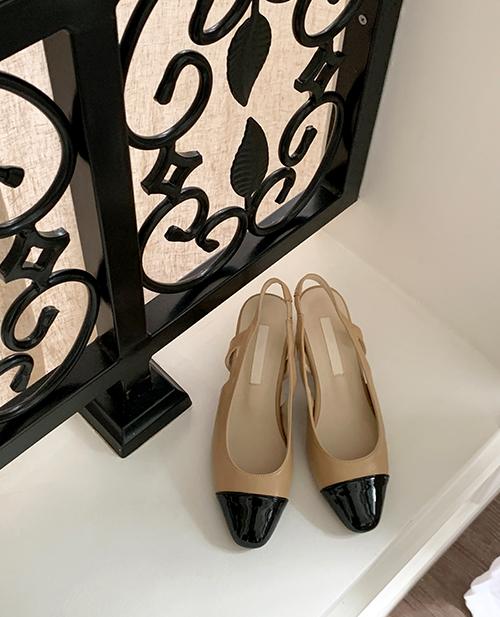 소프트 배색 슬링백