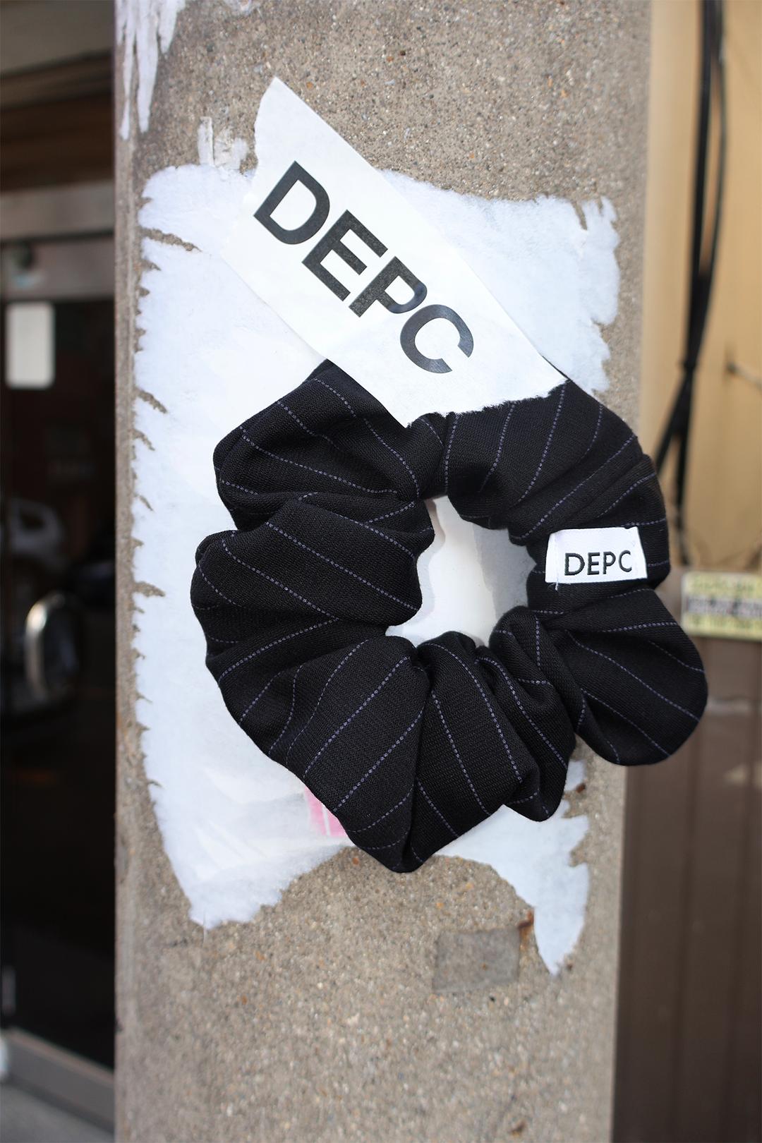 MODERN SCRUNCH (BLACK)